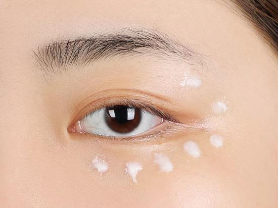 图源Makeup八公举,转载请注明来源