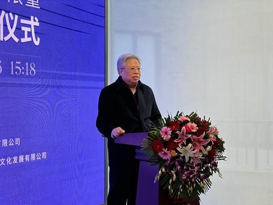 中国艺术经济研究院院长、研究员,西安美术学院博士生导师西沐先生