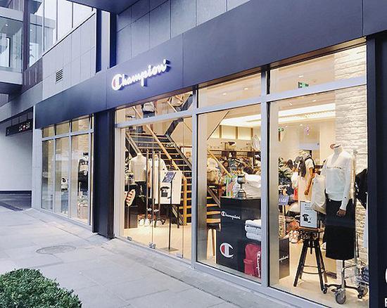 Champion 北京门店 图片来源:smzdm.com