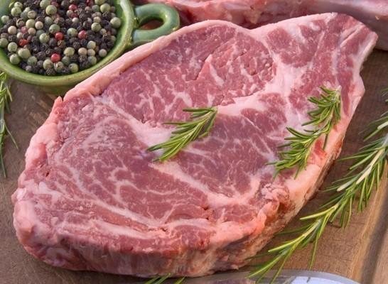 肉眼牛排