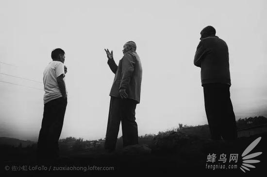 拍摄:佐小虹·LoFoTo 器材:Ricoh GR