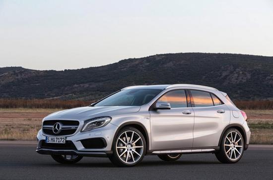2015 梅赛德斯-奔驰 GLA45 AMG