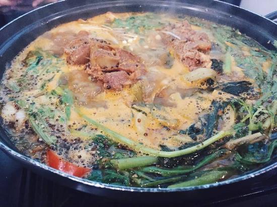 豚玛露脊骨土豆汤