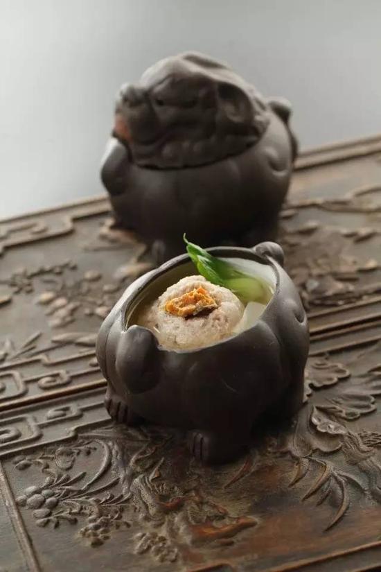 蟹粉狮子头