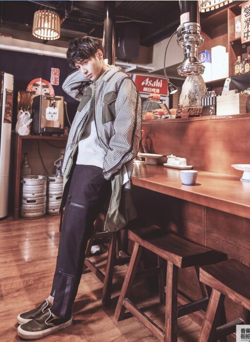 外套:3.1 phillip lim(from:Lane Crawford)