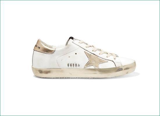 金色款 约 3480 元 Net-A-Porter 可买