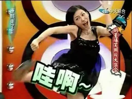 别着急,我们继续读。