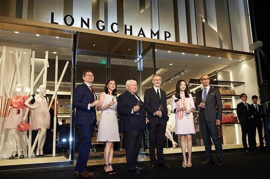 LONGCHAMP静安嘉里中心中国旗舰店盛大开幕