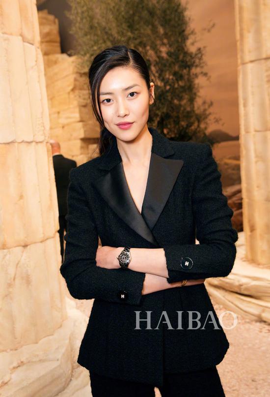 刘雯 Chanel 2017/18早春秀场造型
