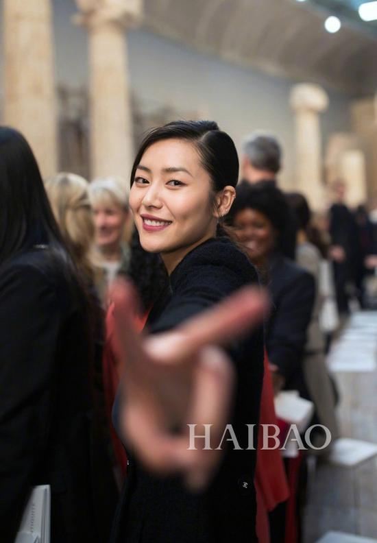 刘雯 Chanel 2017/18早春秀场造型