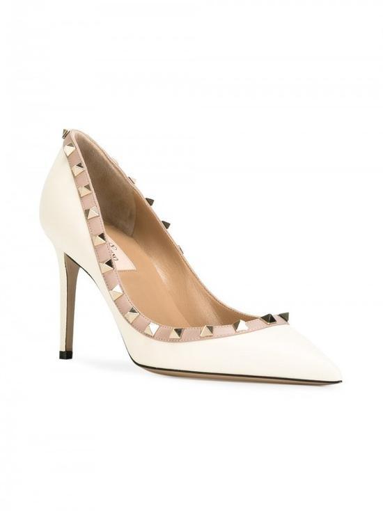 Valentino Garavani Rockstud高跟鞋¥5,603