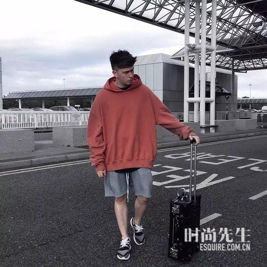 跟着他学穿搭 够你freestyle一整年