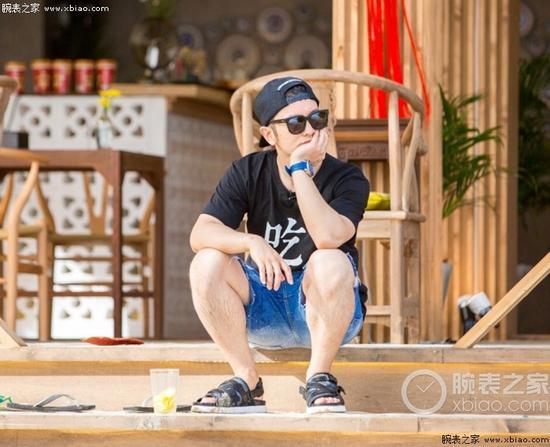 黄晓明戴天梭海星潜水1000系列腕表