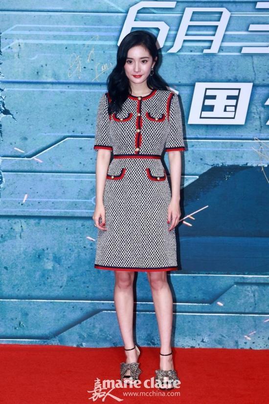 中性美也可以很时髦很性感杨幂和宋茜都爱穿