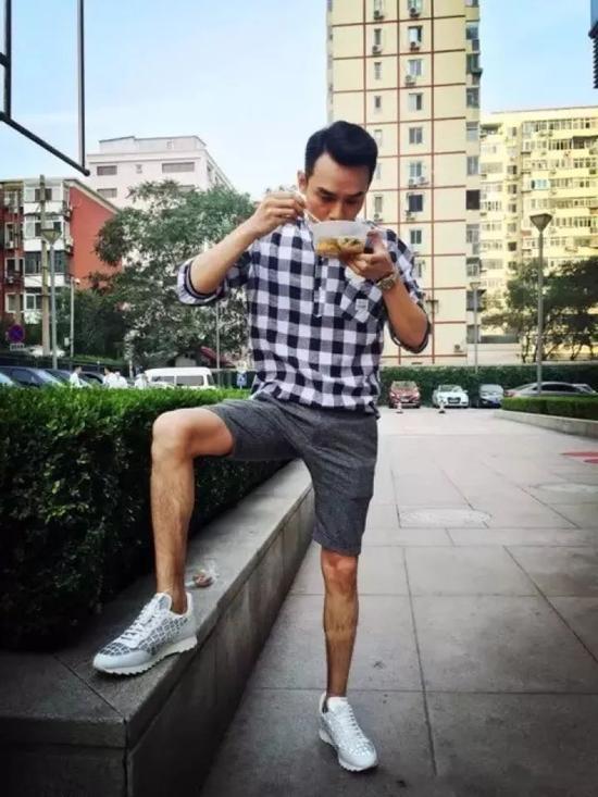 演员王凯也喜欢牛肉粉~