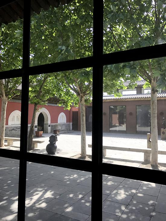 TRB(Temple Resturant Beijing)餐厅的院内