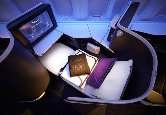 维珍澳洲航空的商务舱看起来更像是其它航空公司的头等舱。