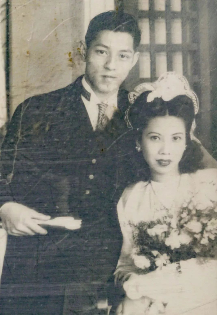 Alice与先生的结婚照
