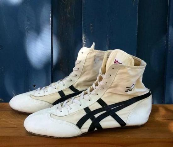 另外还有 Nike Greco,看了这么多款拳击鞋,你有没有冲动想要入手一双?