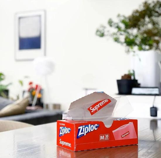 Supreme x Ziploc / Via Google