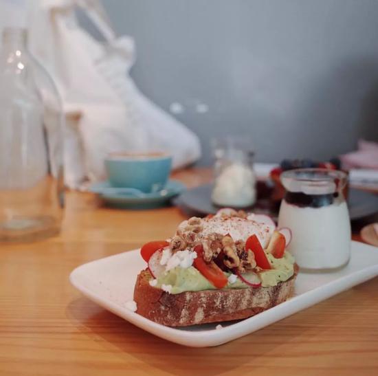 店里还会有一些brunch set ,算是给懒猪们的福利。