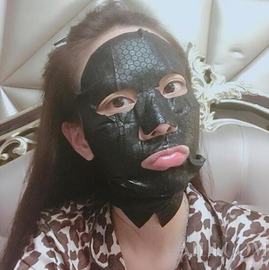 (图片来源:王霏霏INS)