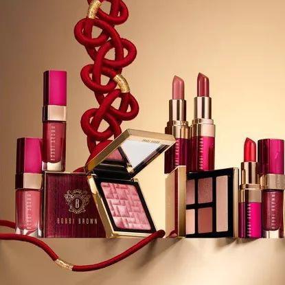 cr:BOBBI BROWN