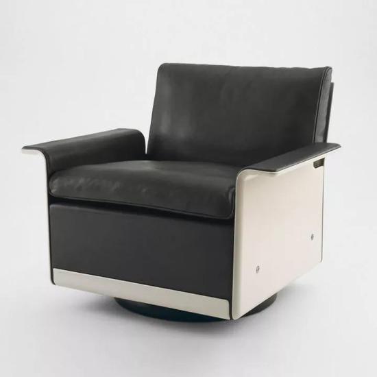 Dieter Ram的经典设计Visteo620 Chair,1962年