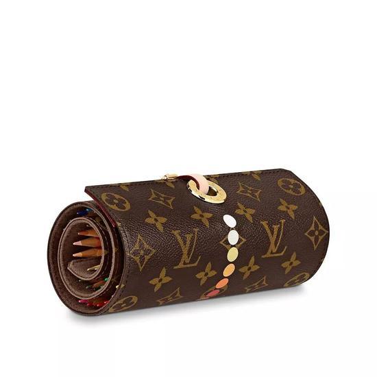 ▲彩色铅笔与笔袋 ¥7,050