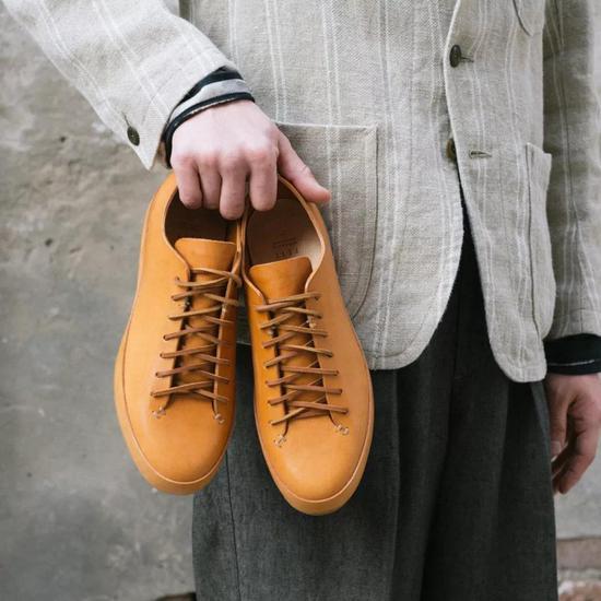 (不推荐会后悔单品:「FEIT」Hand Sewn Low-Natural)
