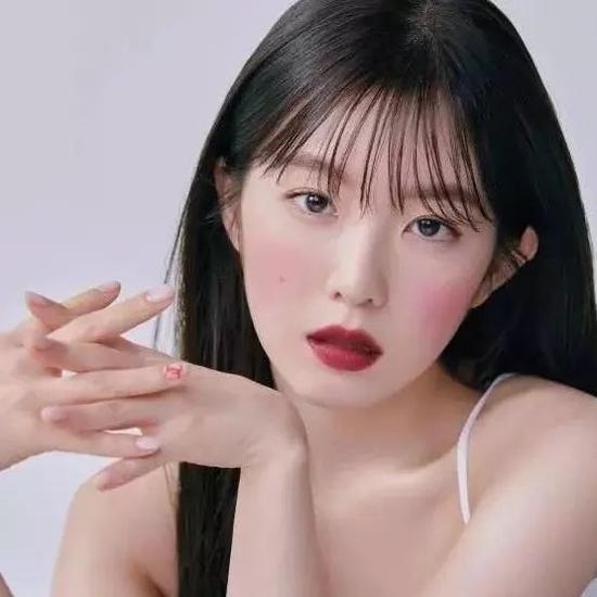 图源:Marie Claire画报
