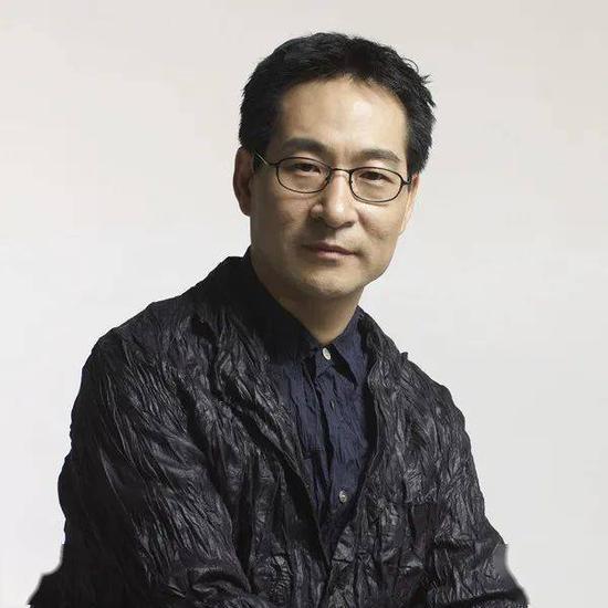 姚 戈(东方宾利文化传媒董事长)