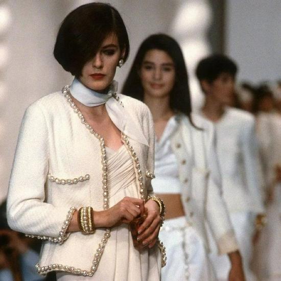 ChanelSS1990