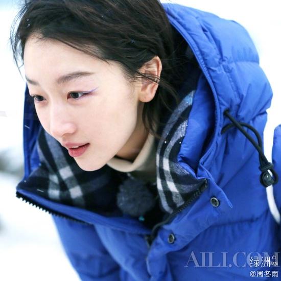 (图片来源:周冬雨微博截图)