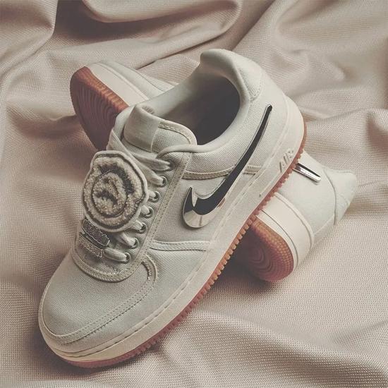 Travis Scott x Nike Air Force 1 “Sail”