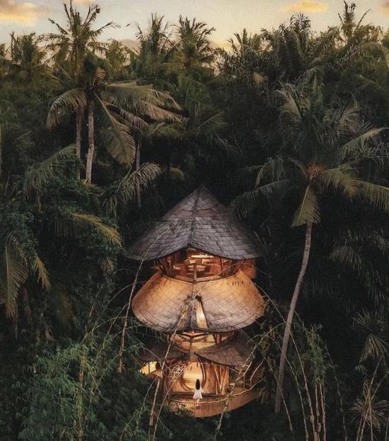 Aura House Bali@thebalibible