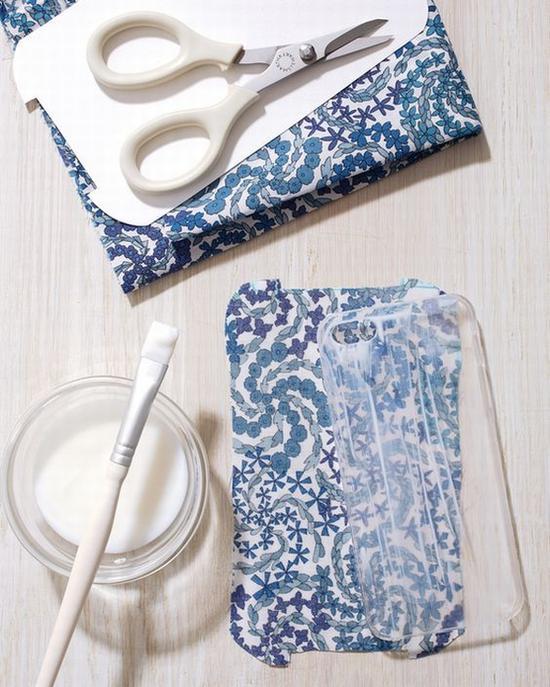 DIY手机壳 图片源自www.marthastewart.com