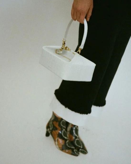 Rejina Pyo Olivia Bag