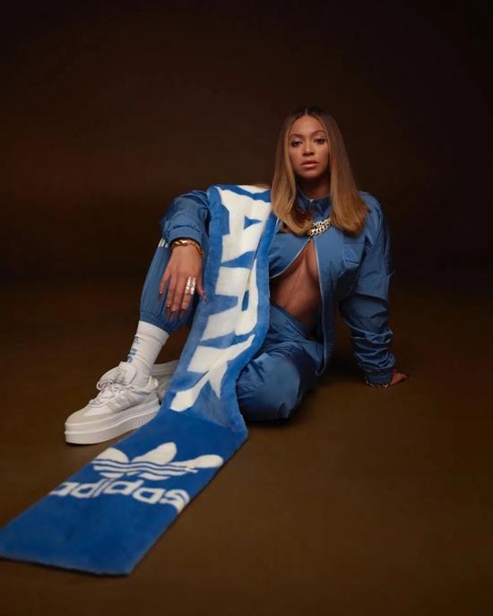 Beyoncé亲自上身adidas Ivy Park系列