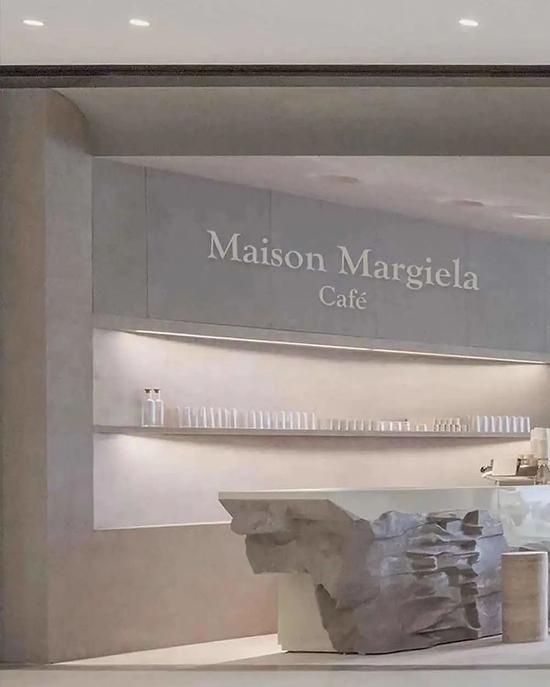 Maison Margiela 如何精准拿捏中国消费者的“小众”情节？