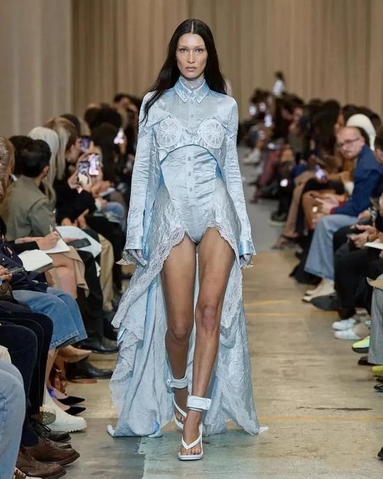 Burberry 2023春夏系列