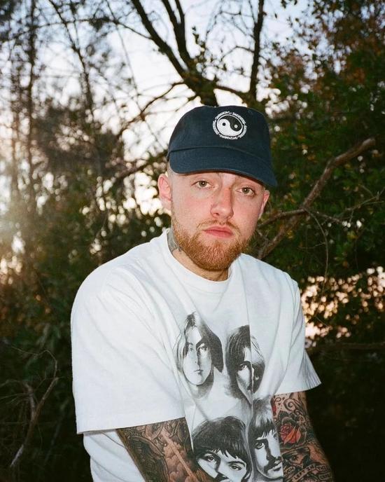 Angus 长得十分像上图的 Mac Miller / Via NME