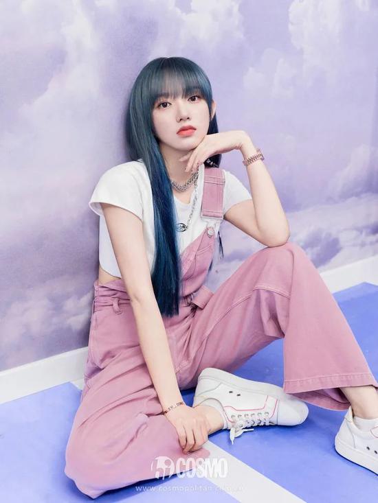程潇 背带裤👆