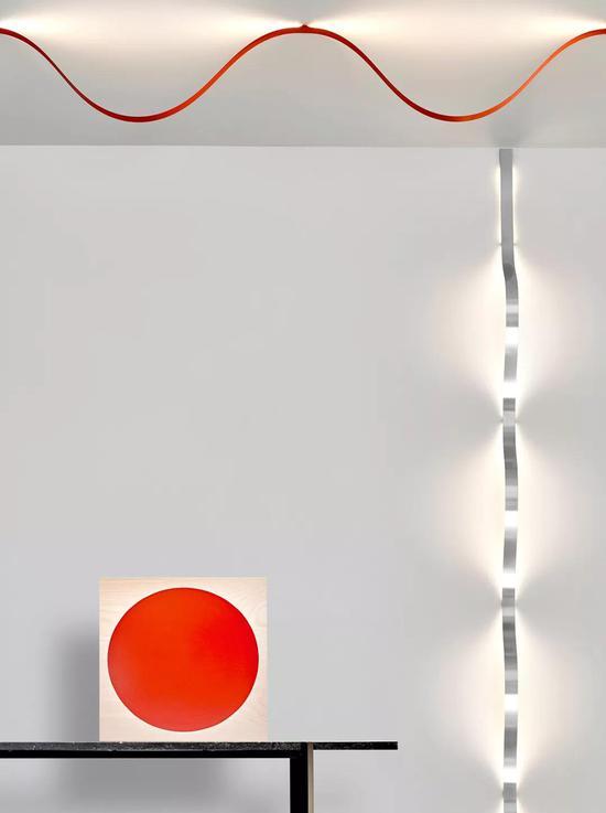 作品:Sine Lights,设计:David Derksen