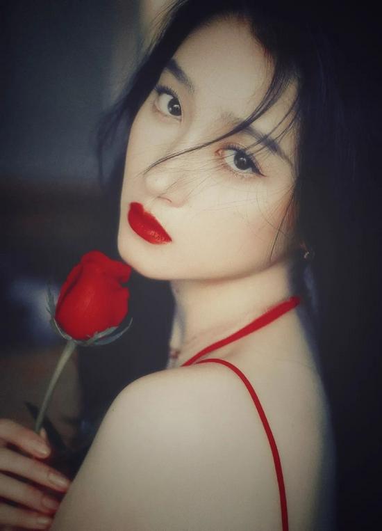 关晓彤