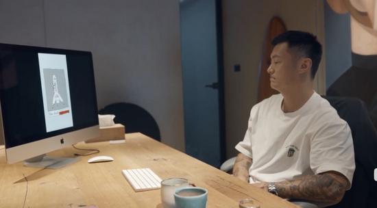 阿乐展示Tom Sachs的虚拟火箭工厂