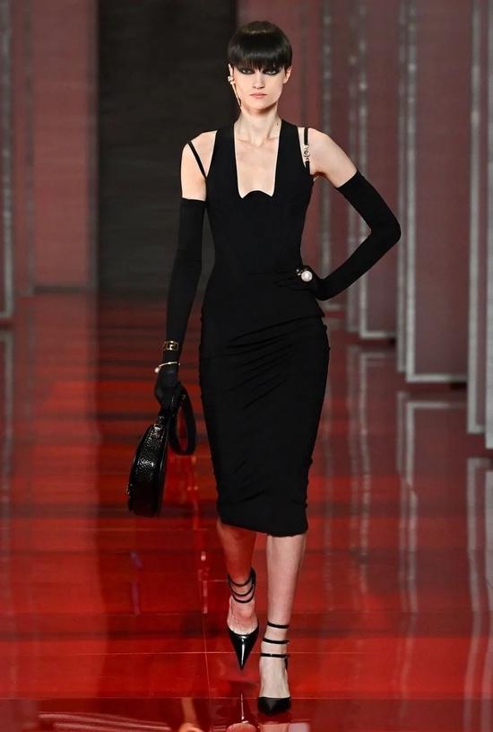 Versace 2022秋冬系列