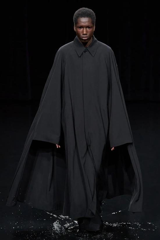 Balenciaga2020秋冬系列