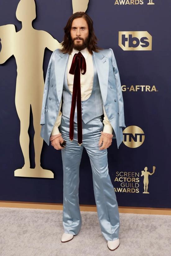 Jared Leto 身穿 Gucci 西装