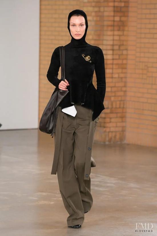 Bella Hadid,Proenza Schouler Fall 2022 RTW